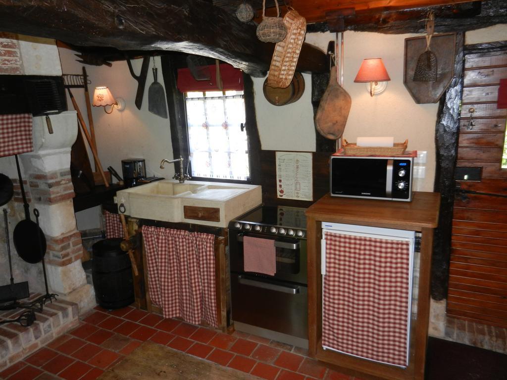 Le Gite Des Trois Vaches Brionne Kamer foto