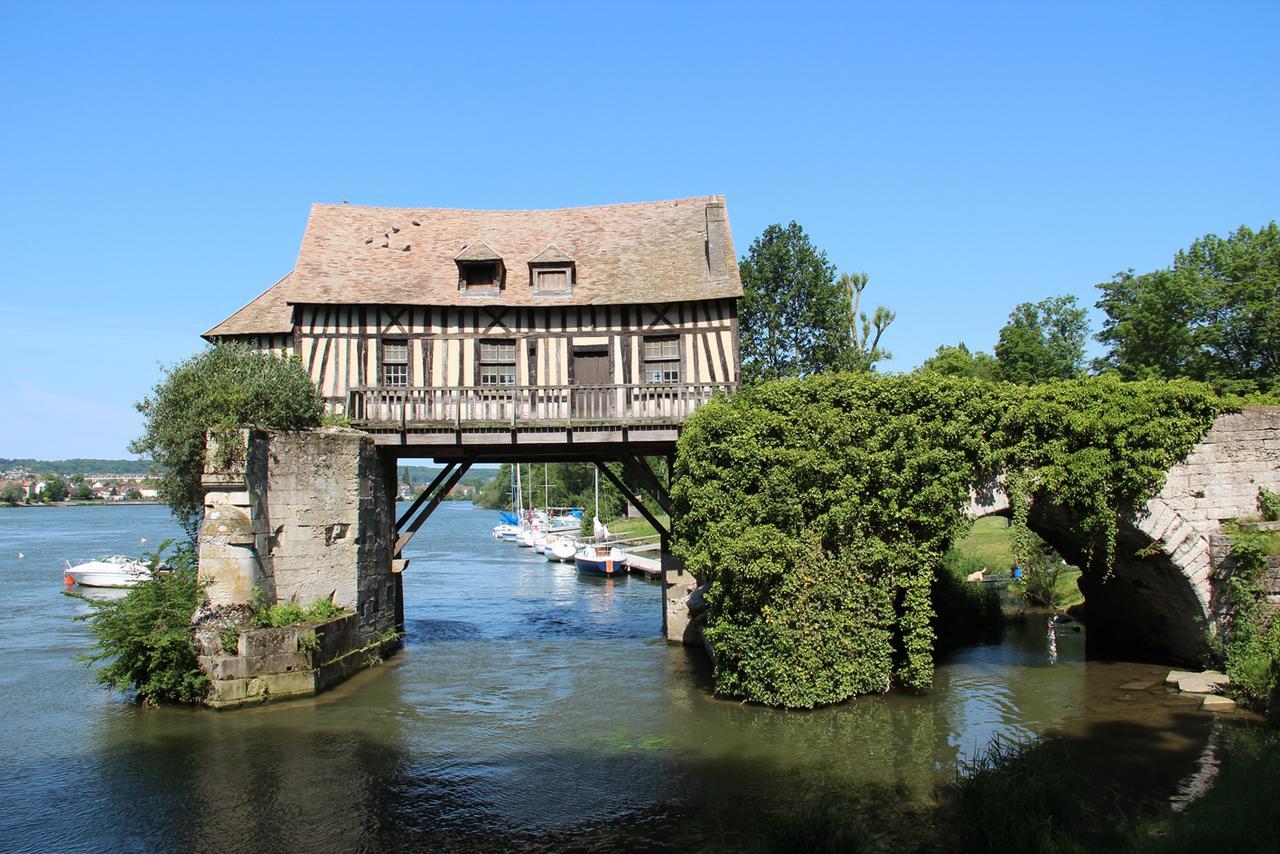 Le Gite Des Trois Vaches Brionne Buitenkant foto